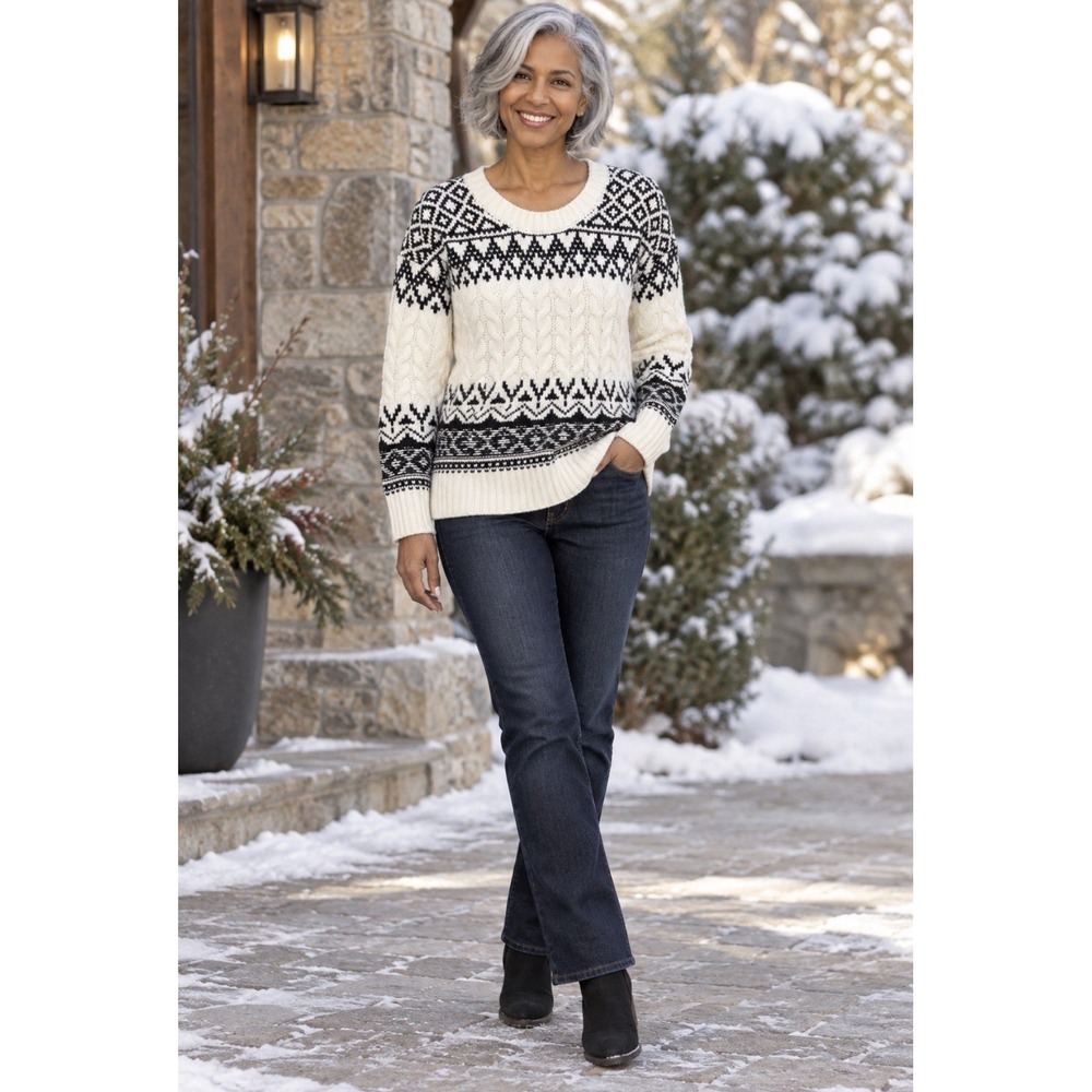 Altar d state Sweater Size XL NWT! Gray Pattern. $88!